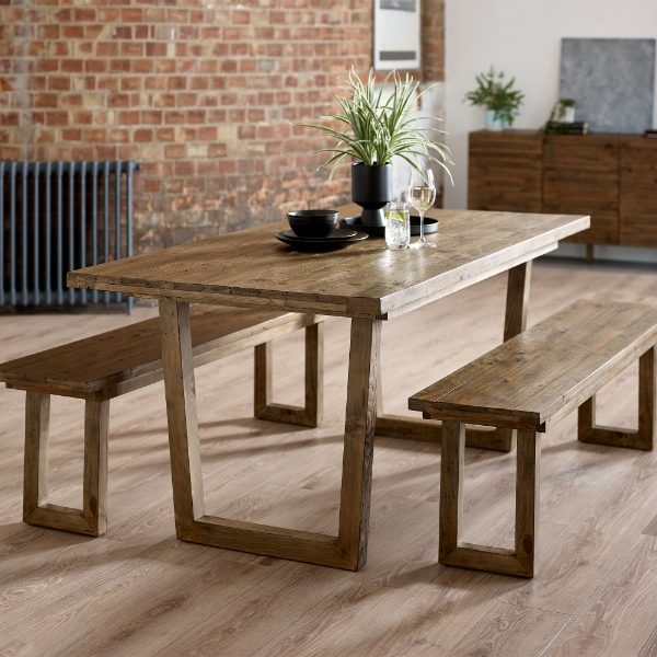 WOB001 - Woburn Dining Table Roomset_1