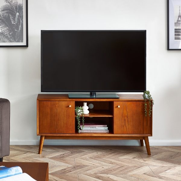 LOW009 - Lowry Media Unit Roomset_1