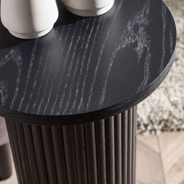 LOU008 - Louis Black Fluted Drinks Table Detail_1