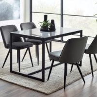 CHI015 Chicago Dining Table Roomset_2